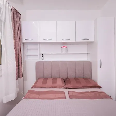 Amfora Apartment